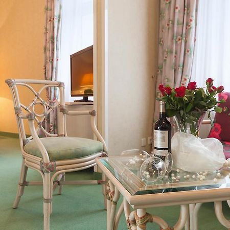 Campus Garden Businesshotel Ίζερλον Εξωτερικό φωτογραφία