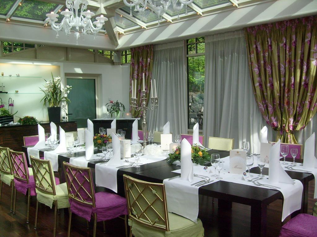 Campus Garden Businesshotel Ίζερλον Εξωτερικό φωτογραφία